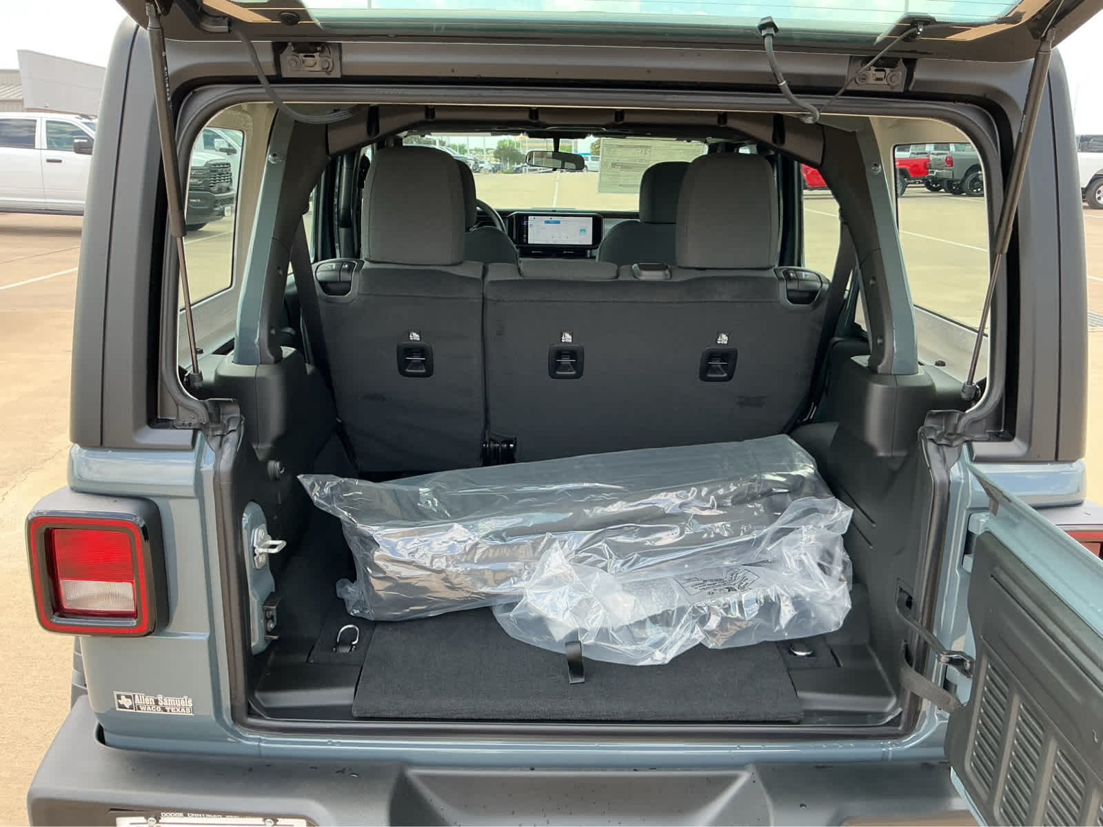 New 2026 Anvil Clear-Coat Exterior Paint Jeep Sport image 17