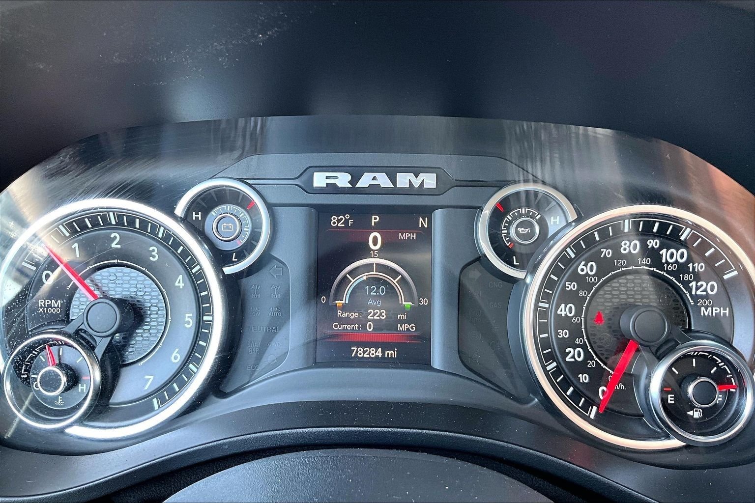 Used 2020 White Ram Big Horn/Lone Star image 20