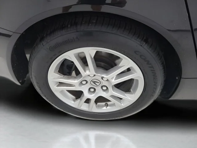 Used 2009 Crystal Black Pearl Acura 3.5 image 6