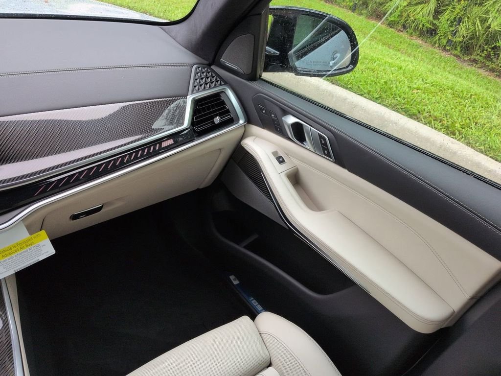 New 2026 Brooklyn Grey Metallic BMW M60i image 17