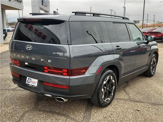 Used 2026 Gray Hyundai SEL Front-Wheel Drive image 4