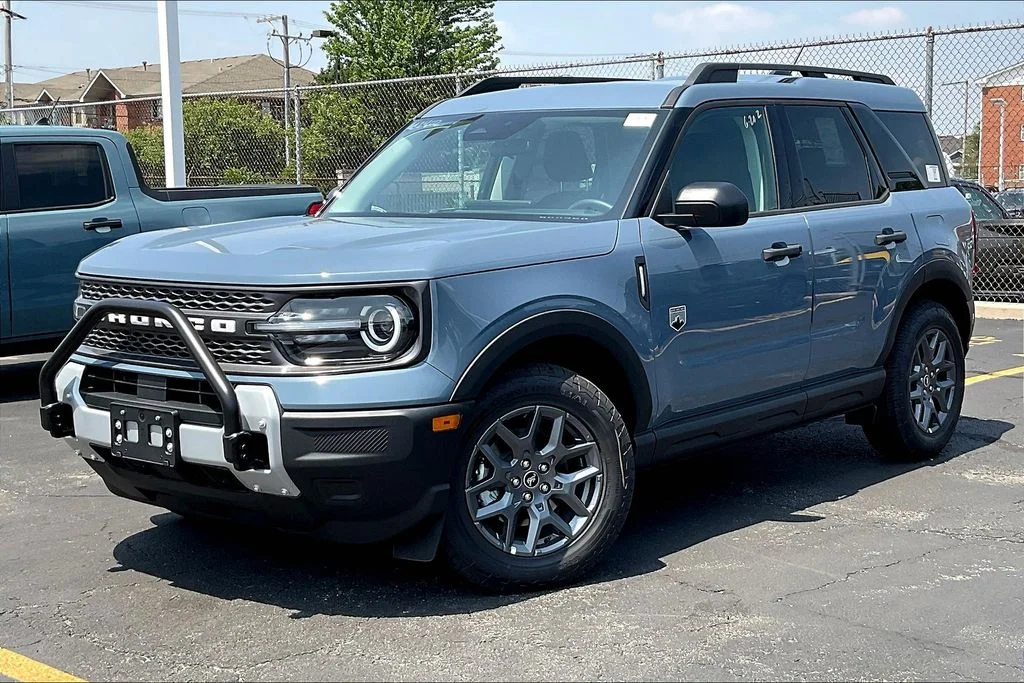 New 2025 Azure Gray Metallic Tri-Coat Ford Big Bend® image 6
