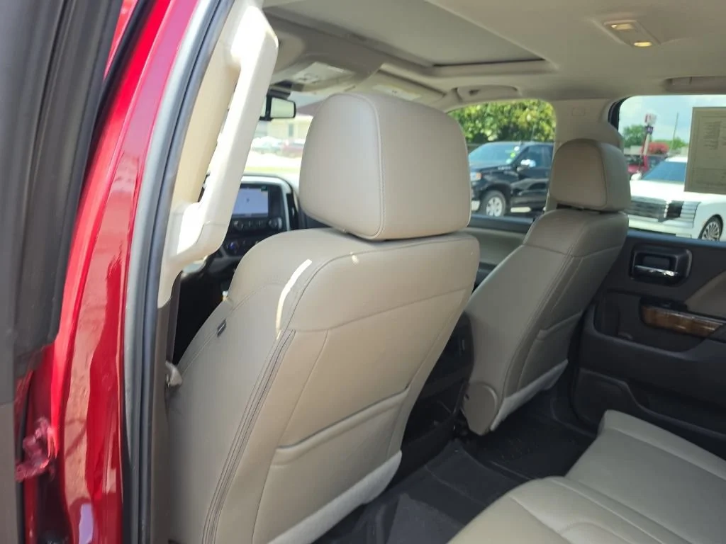 Used 2018 RED QUARTZ TINTCOAT GMC SLT image 28