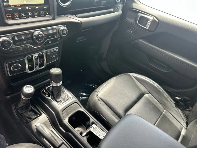 2023 Jeep Wrangler 4-Door Sahara Altitude - Photo 21