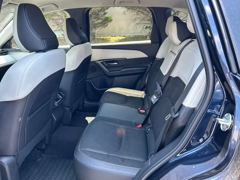 New 2026 Navy Blue Mica Mazda 2.5 S Preferred image 23