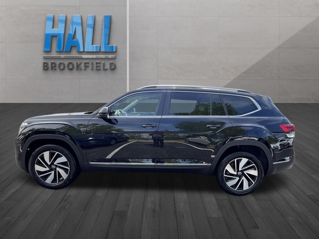 New 2026 Black Volkswagen 2.0T SEL image 2
