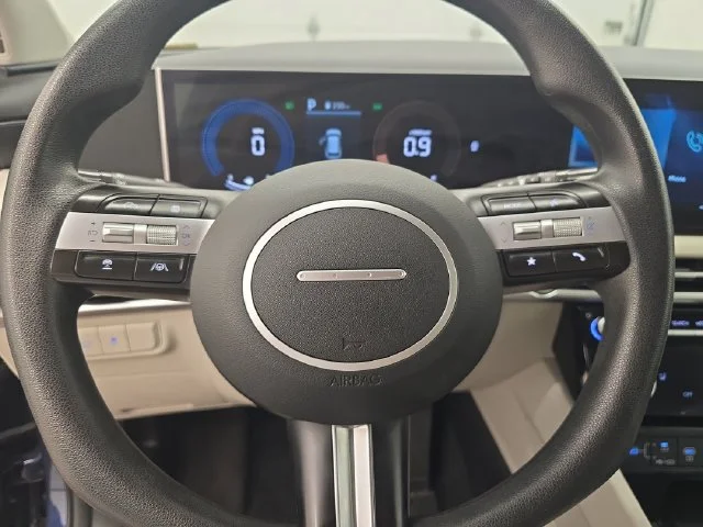 Used 2025 Atlantic Blue Hyundai SEL image 30