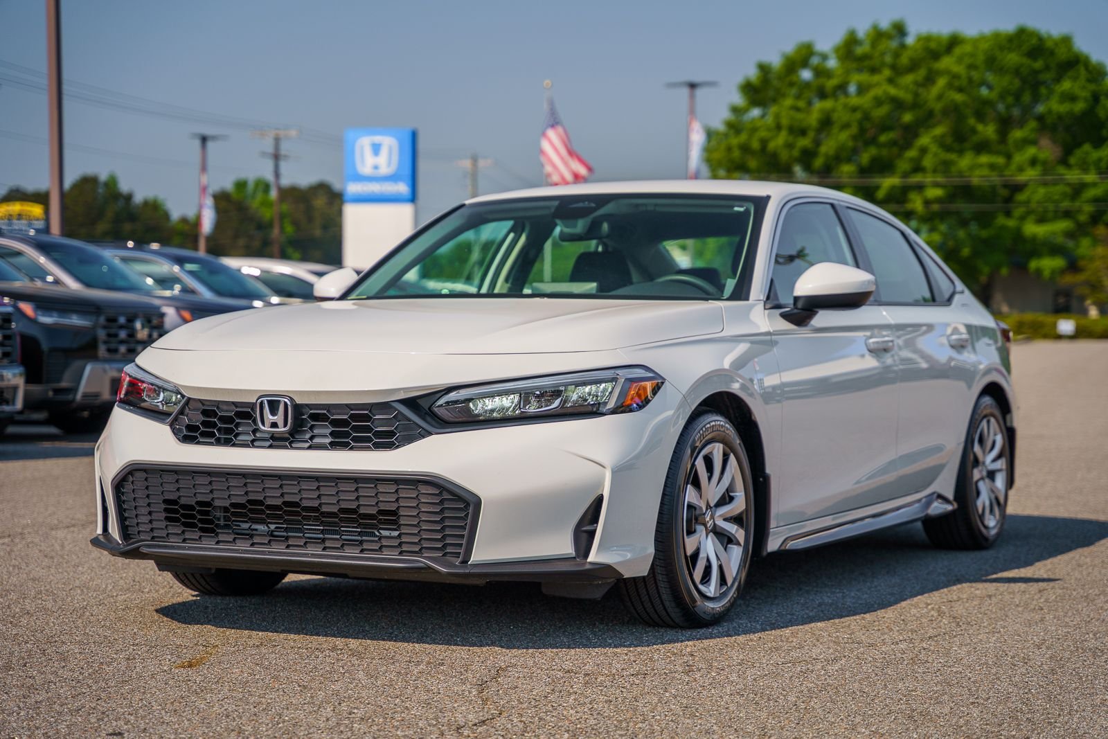2025 Honda Civic LX - Photo 4