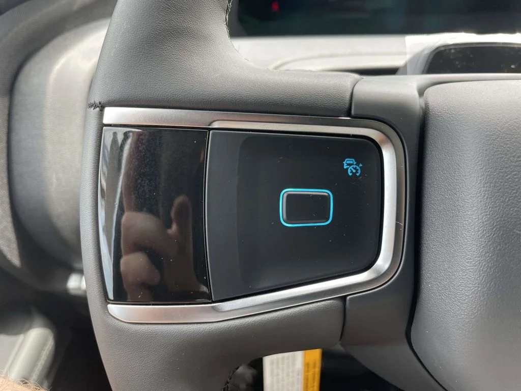 New 2026 Silver Ford Active image 23