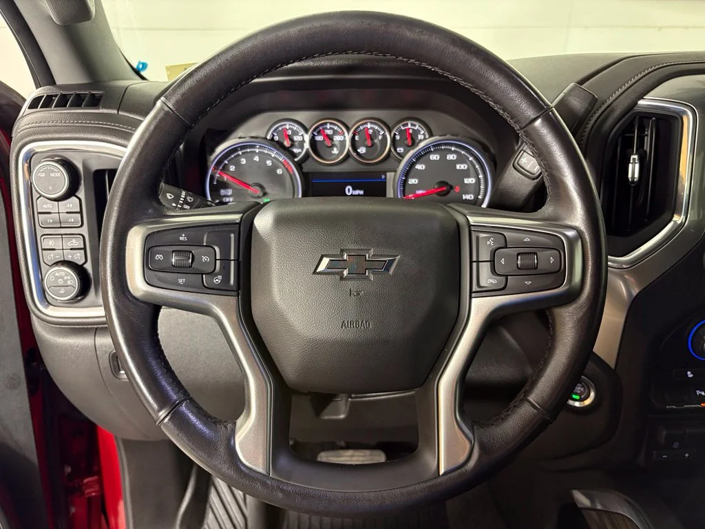 Used 2021 Red Chevrolet LT Trail Boss image 23