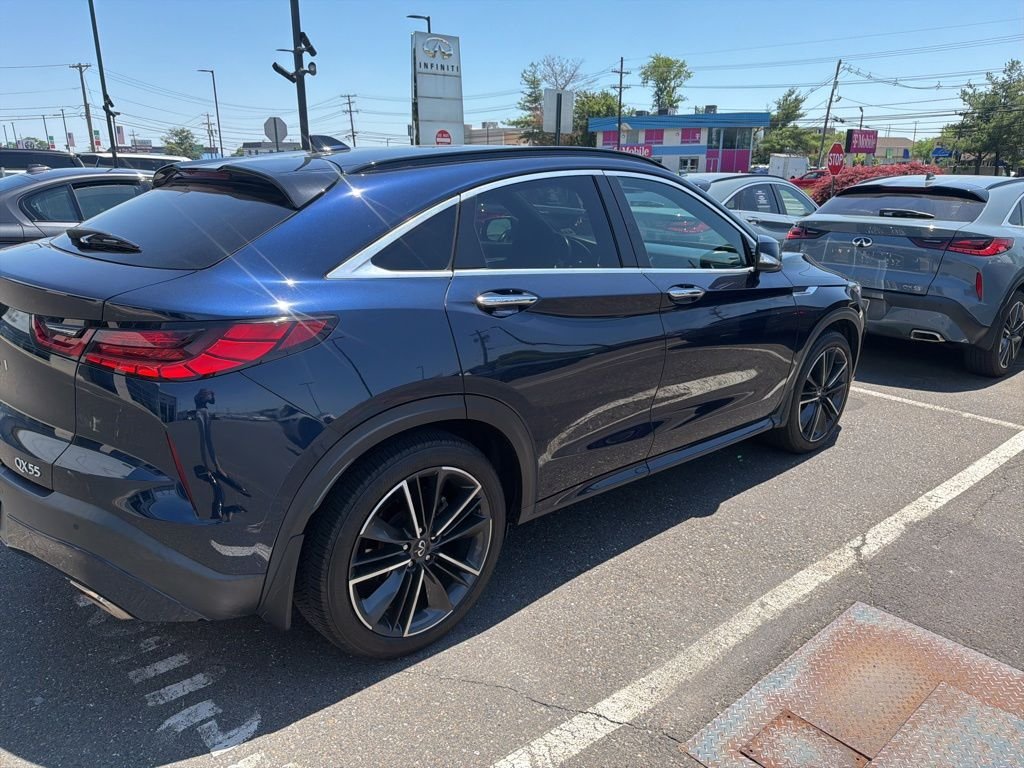 Certified Used 2023 Hermosa Blue INFINITI LUXE image 4