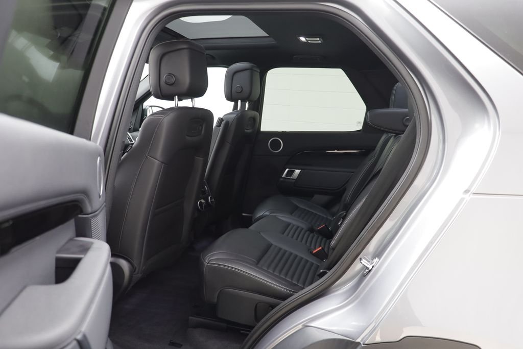 Used 2025 Gray Land Rover S image 14