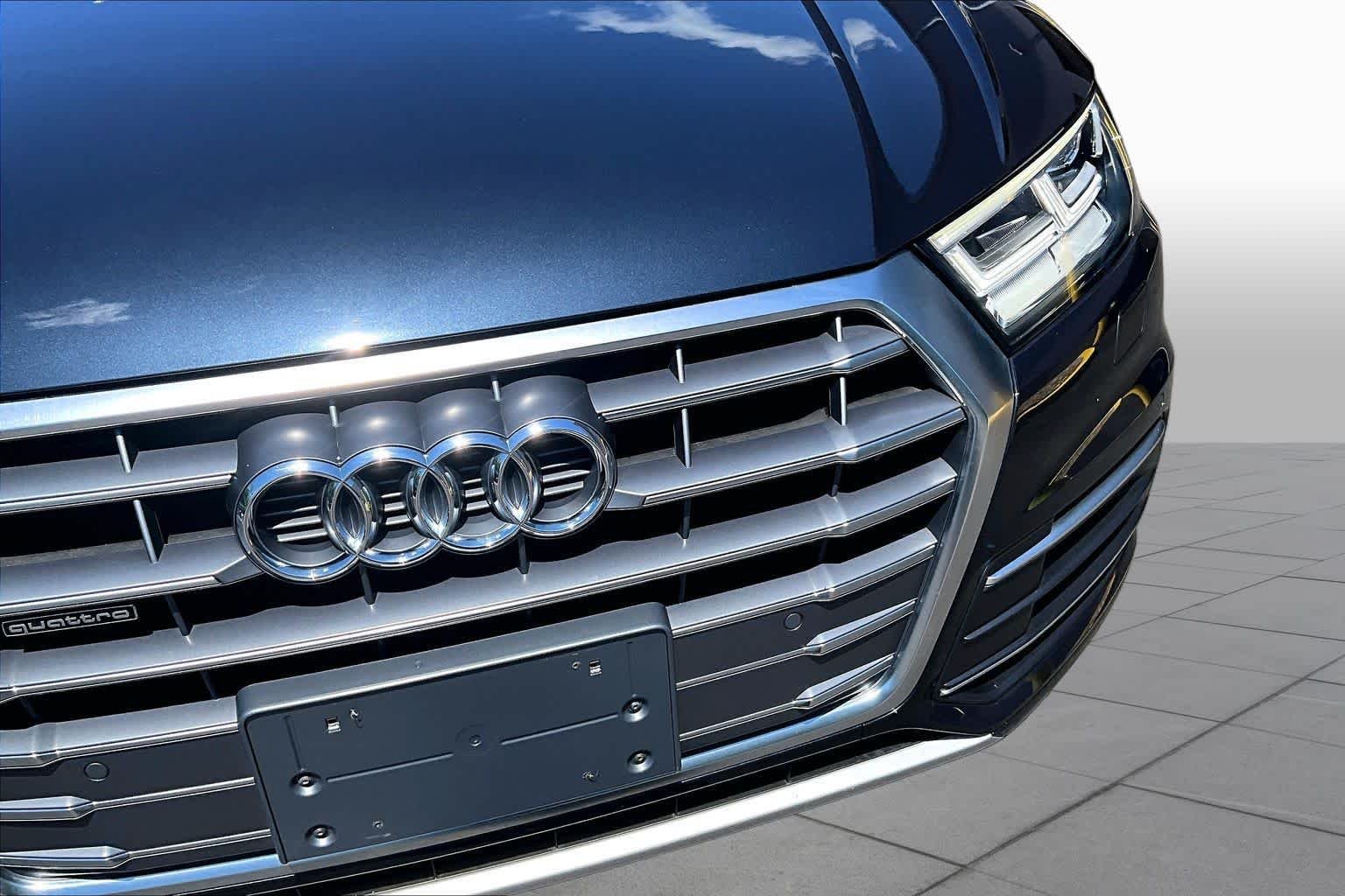Used 2018 Moonlight Blue Metallic Audi Premium Plus image 30