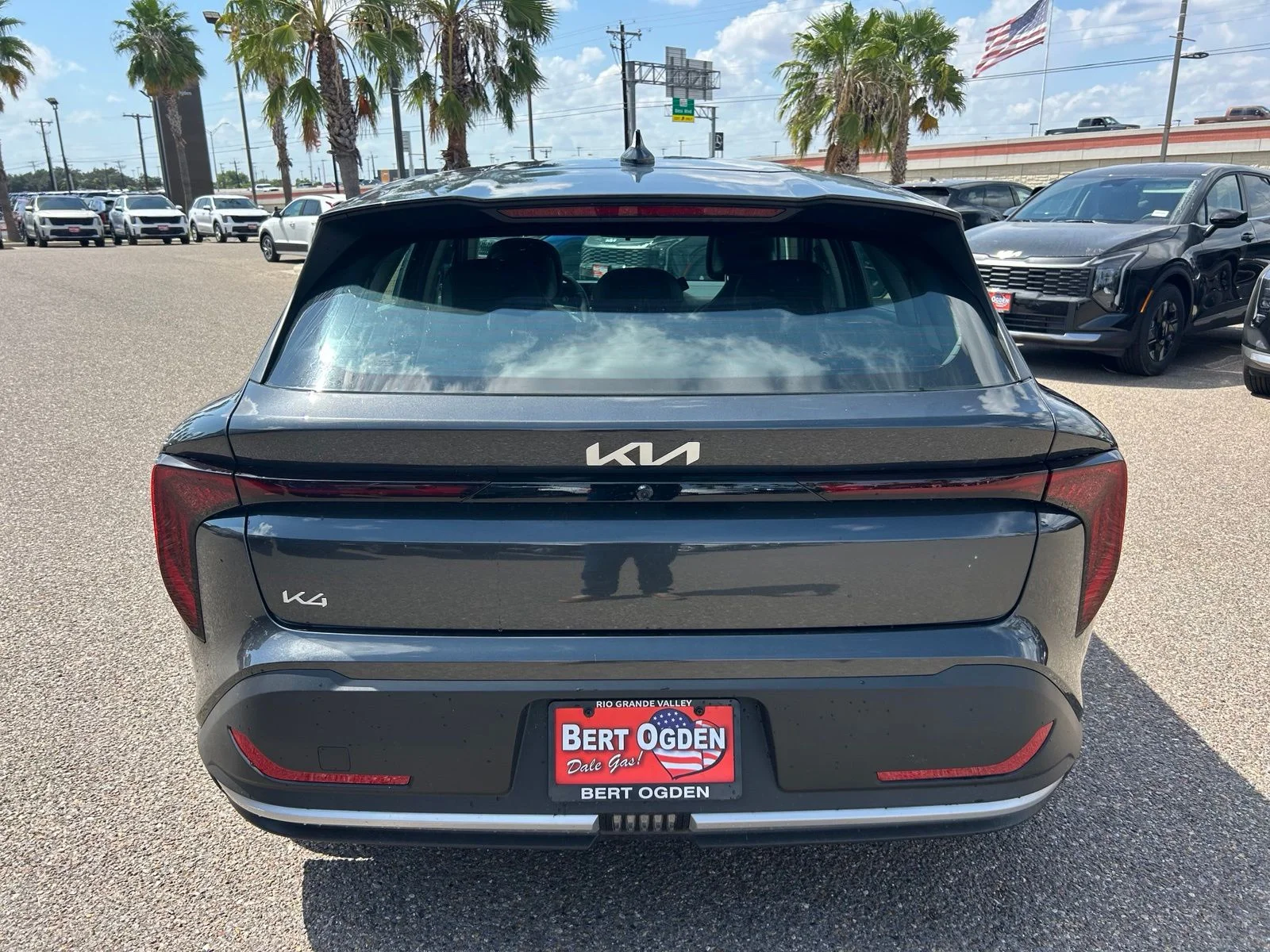 New 2026 Gray Kia EX image 6