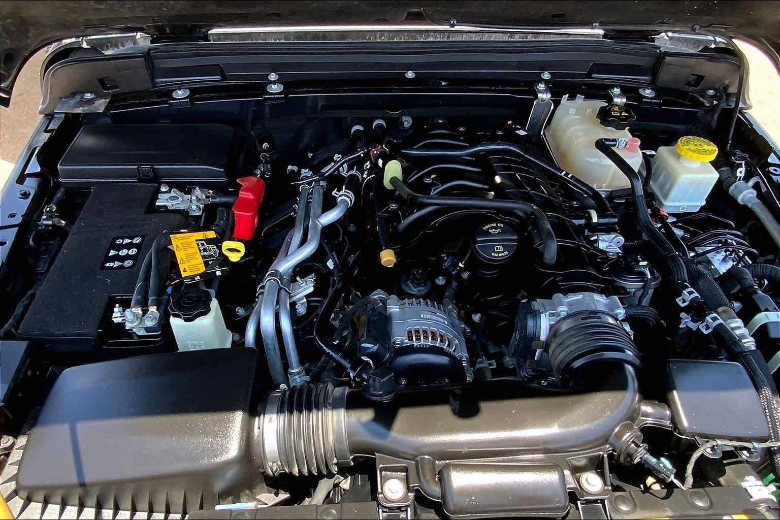 Used 2022 Black Clearcoat Jeep Texas Trail image 30