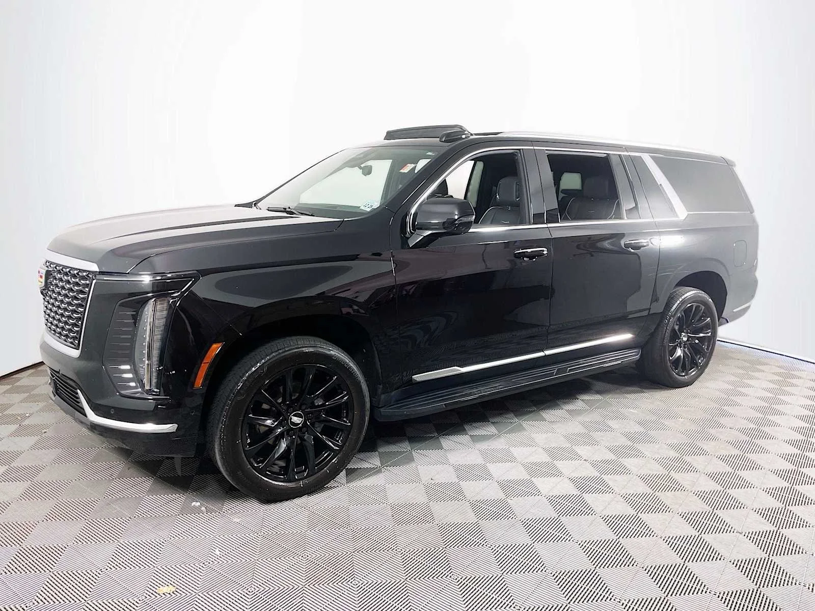 2025 Cadillac Escalade ESV