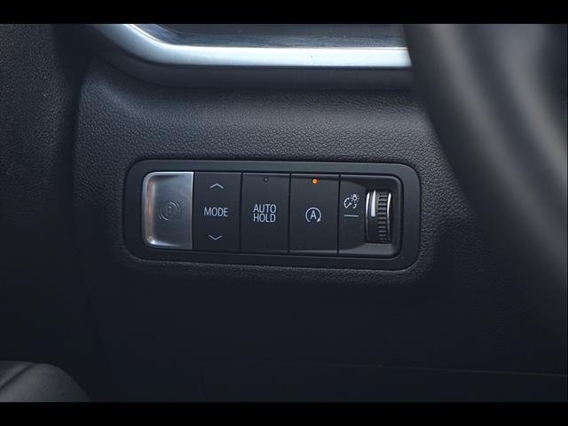 Used 2026 Sterling Metallic GMC Elevation image 25