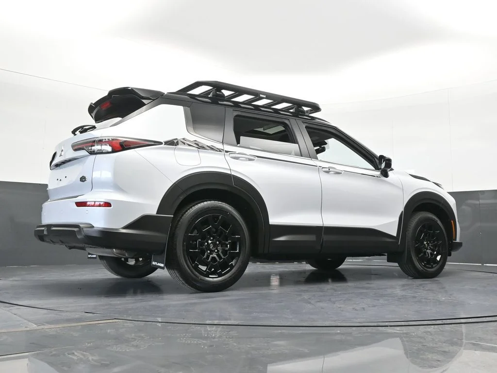 New 2026 White / Black Mitsubishi Trail Edition image 71