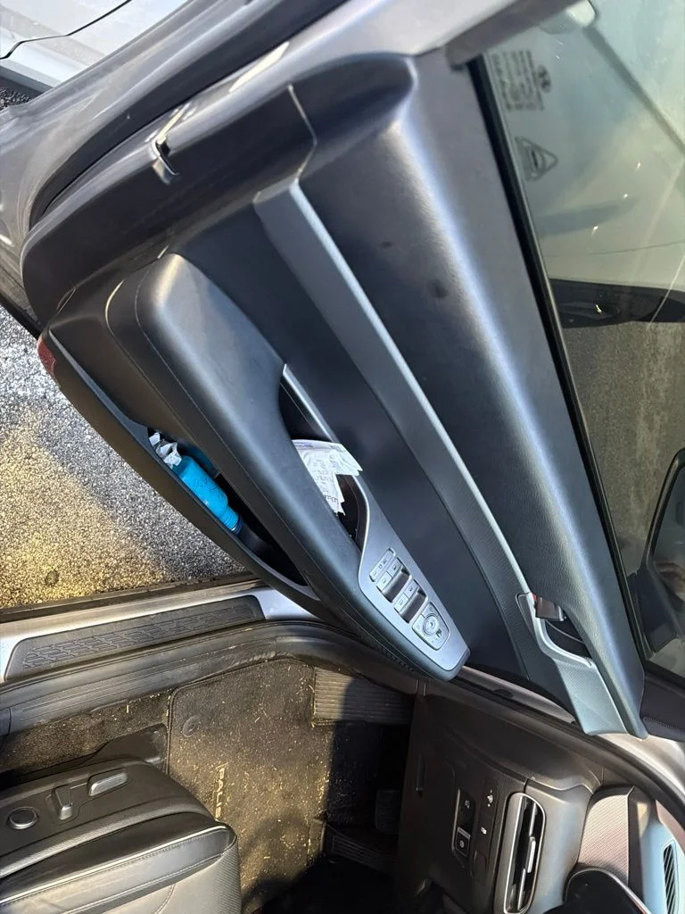 Used 2025 Typhoon Silver Hyundai SEL image 9