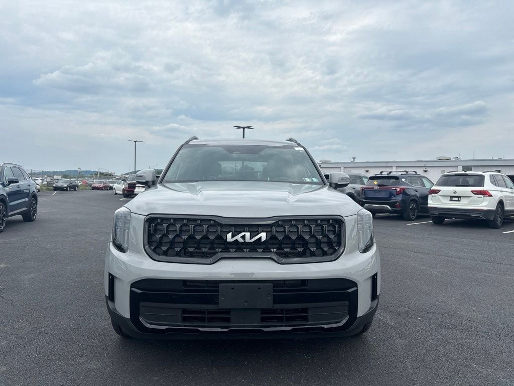 Used 2024 Gray Kia EX X-Line image 8