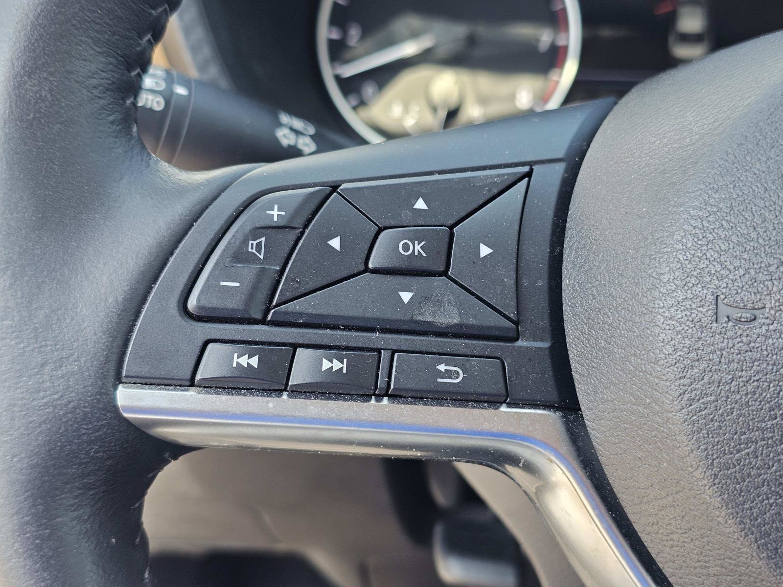 2023 Nissan Sentra SV - Photo 20