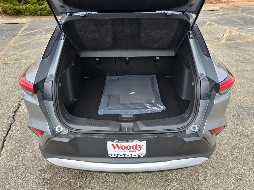 New 2026 Moonstone Gray Metallic Buick Preferred image 28