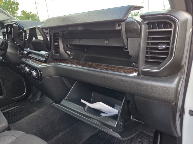 2024 GMC Sierra 1500 Elevation - Photo 41