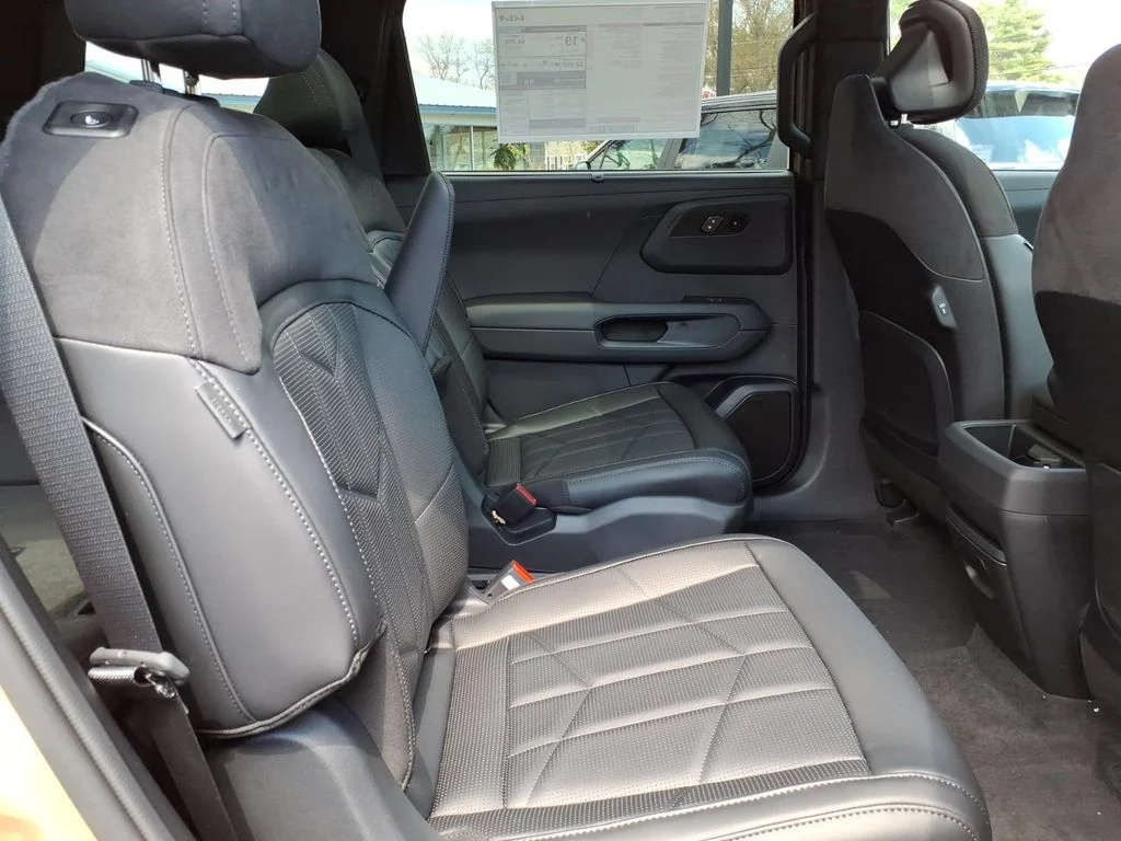 New 2027 Brown Kia X-Pro SX-Prestige image 10