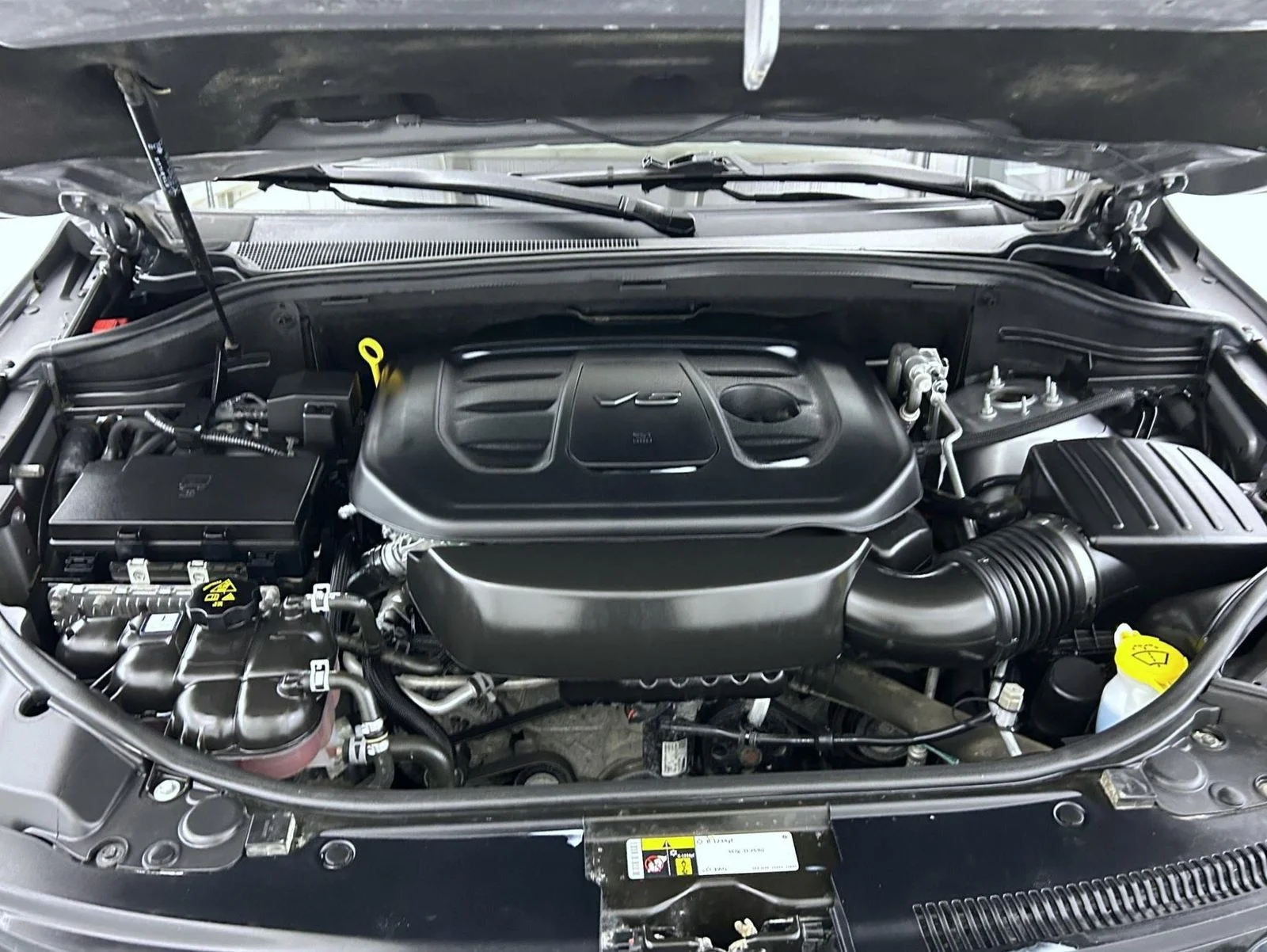 Used 2019 Silver Jeep Limited image 25