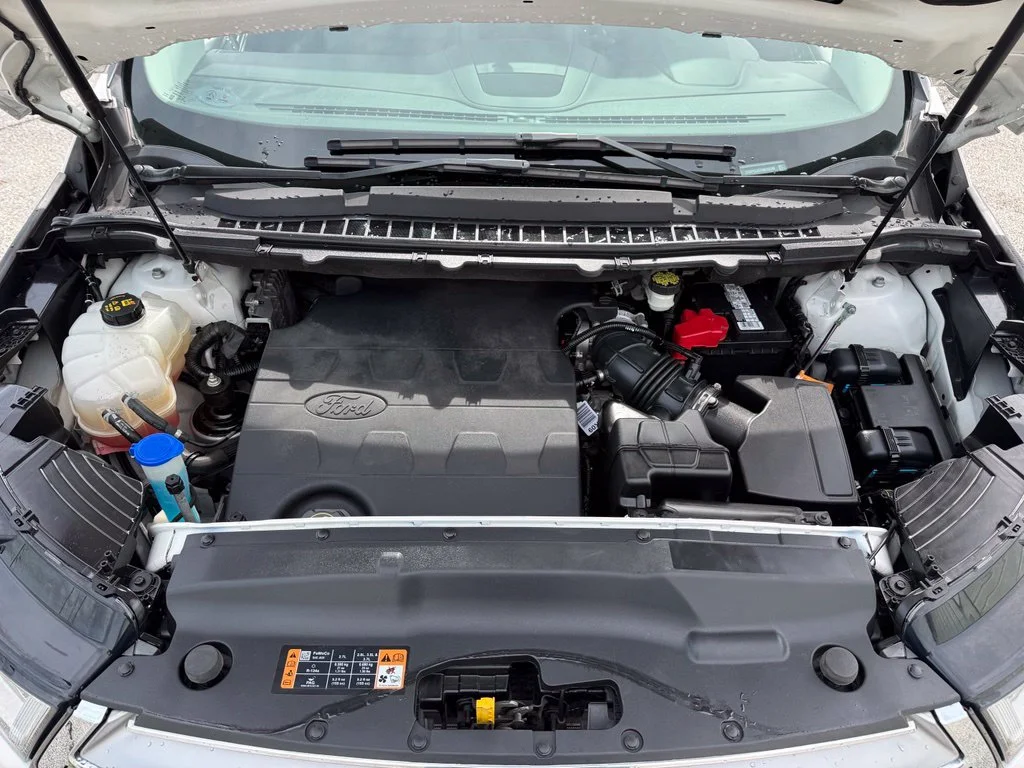 Used 2017 White Ford SEL image 26
