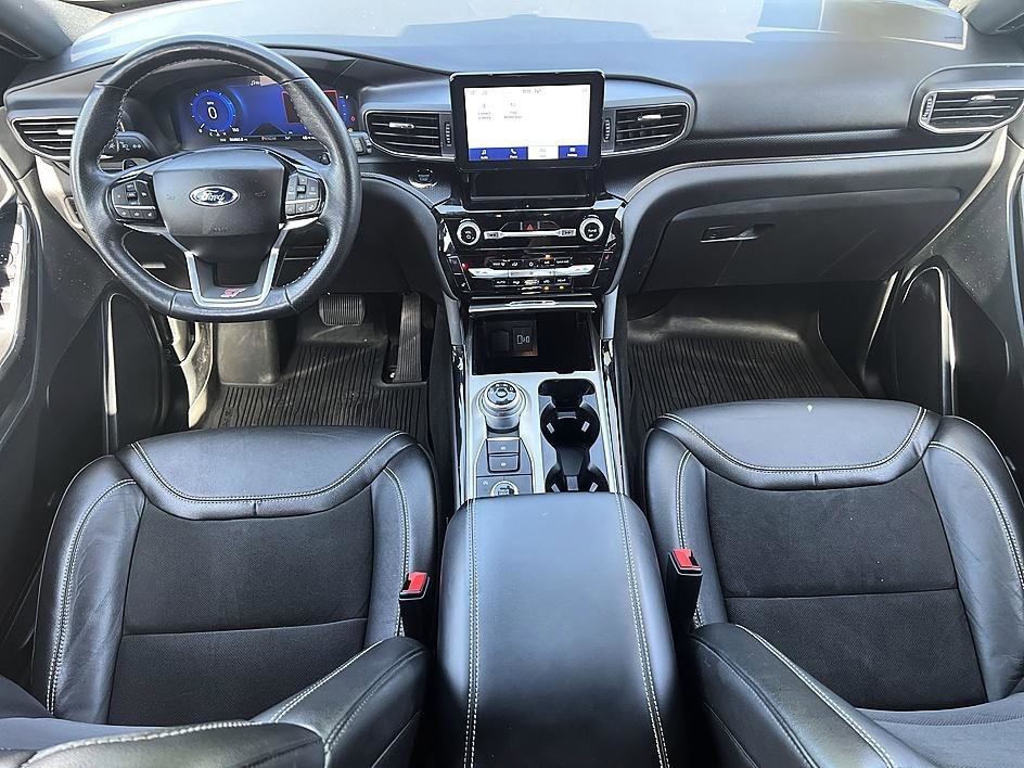 Used 2022 Red Metallic Ford ST image 18