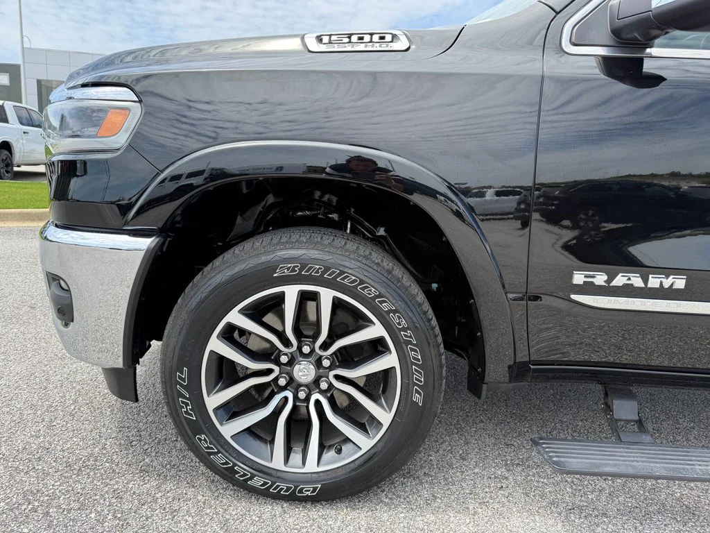 Used 2025 Black Ram Limited image 45