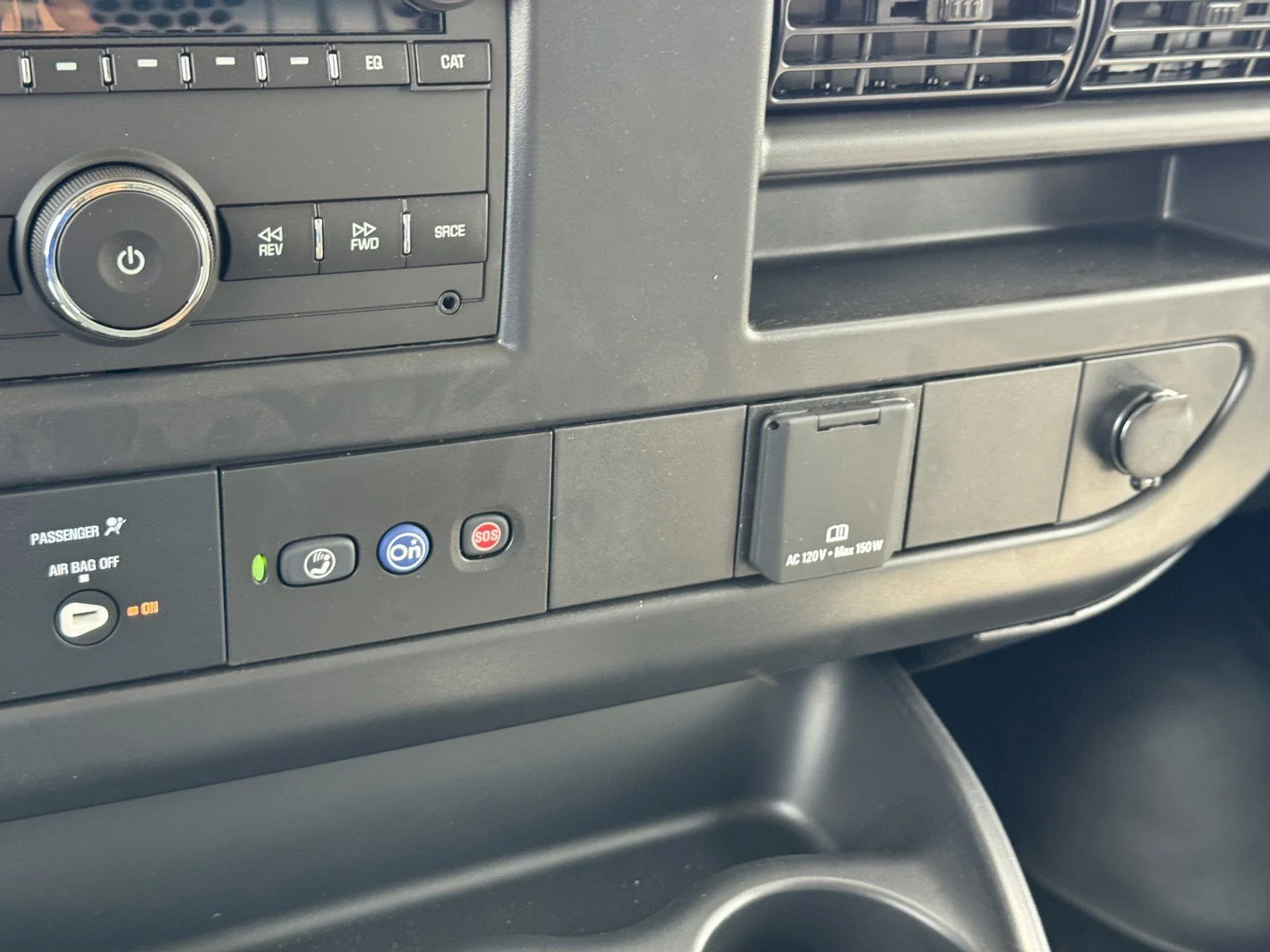 2026 Chevrolet Express Cargo Work Van - Photo 23