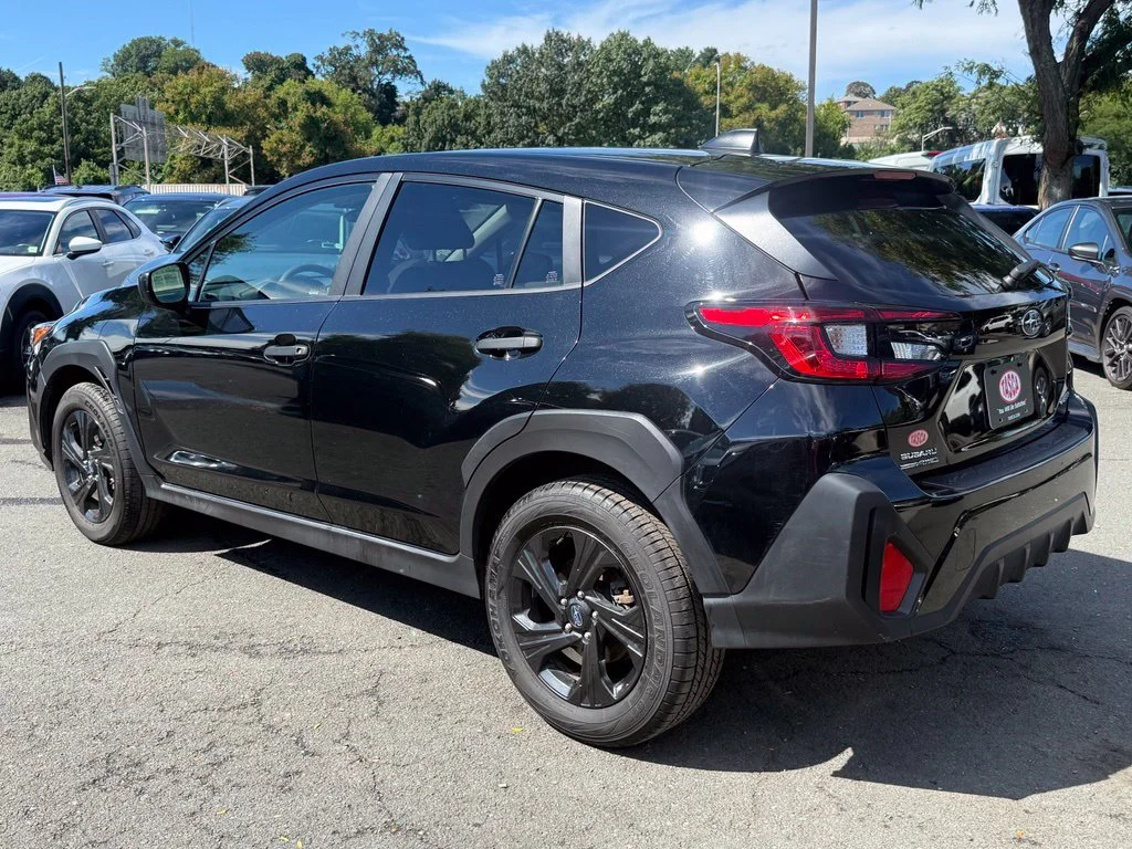Used 2024 Crystal Black Silica Subaru Base image 8