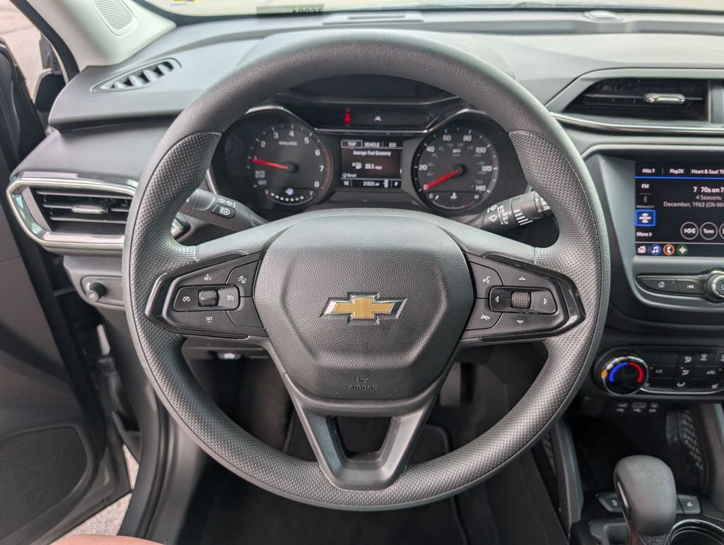 Used 2023 Gray Chevrolet LT image 13