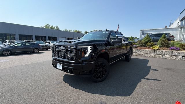 New 2026 Onyx Black GMC Denali Ultimate image 3