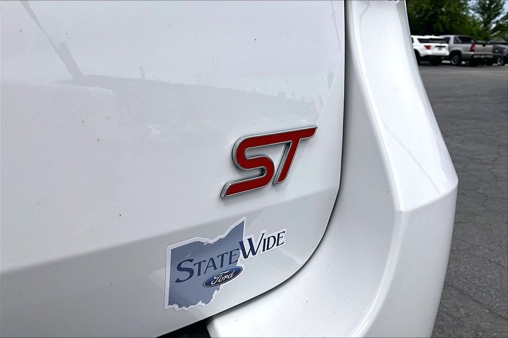 Used 2025 White Metallic Ford ST image 34