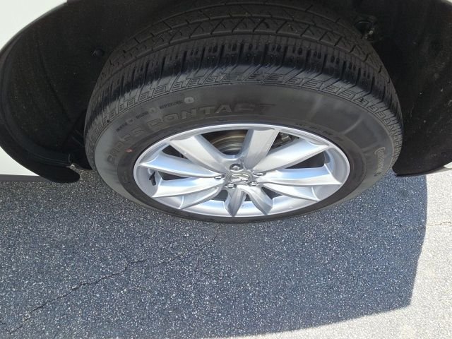 Used 2023  Acura  image 25