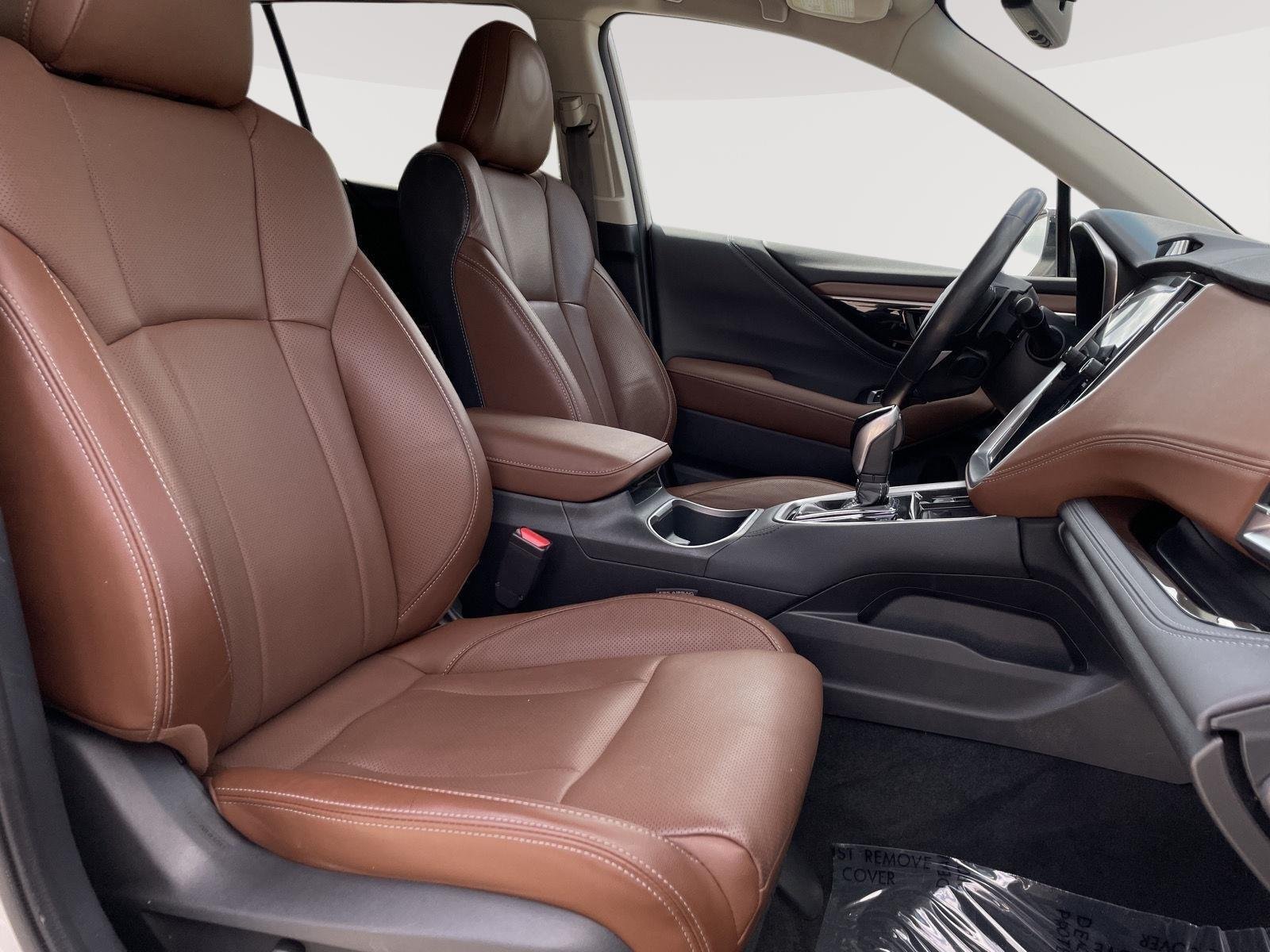 Used 2022 Crystal White Pearl Subaru Touring image 17