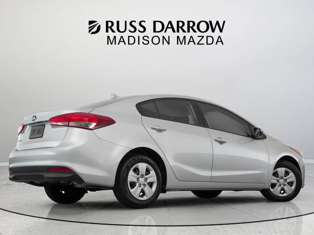Used 2017 Silver Kia LX image 9