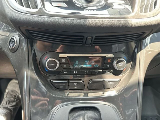 Used 2014 White Ford Titanium image 19