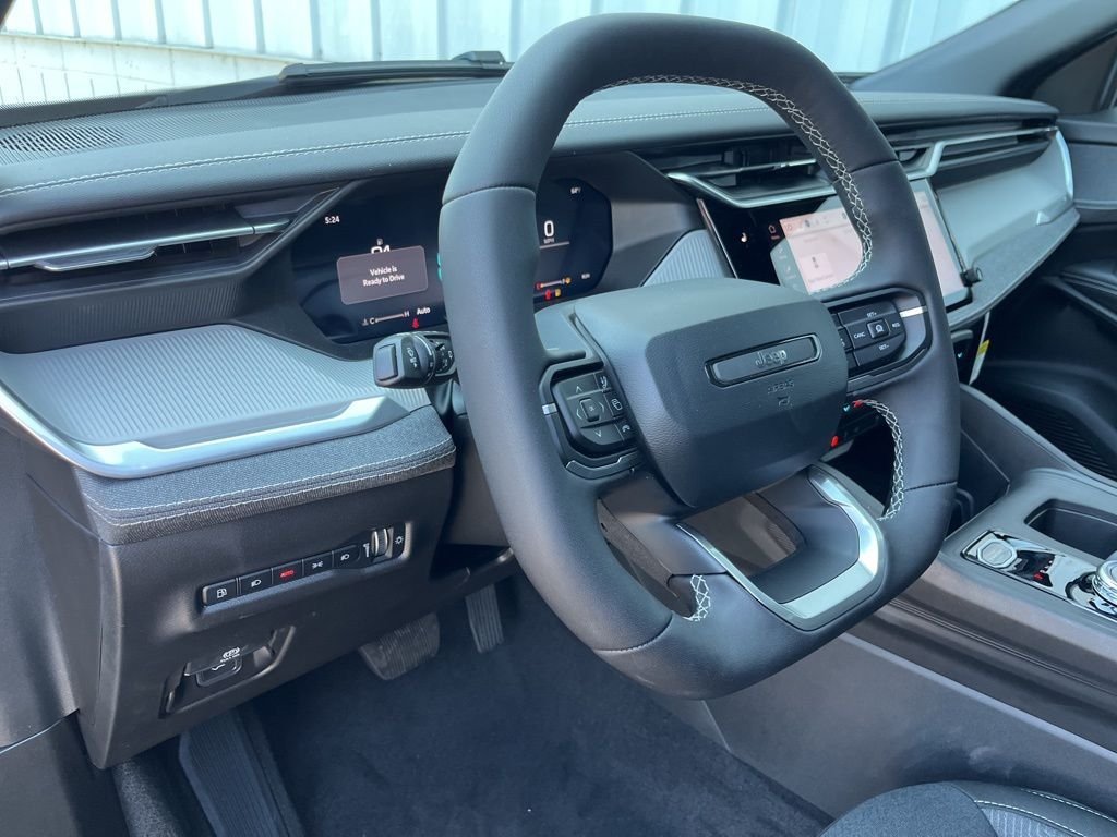 New 2026 Sting-Gray Clearcoat Jeep Laredo image 30