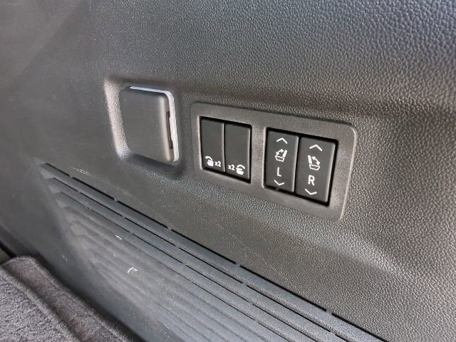 Used 2023 Summit White Chevrolet RST image 33