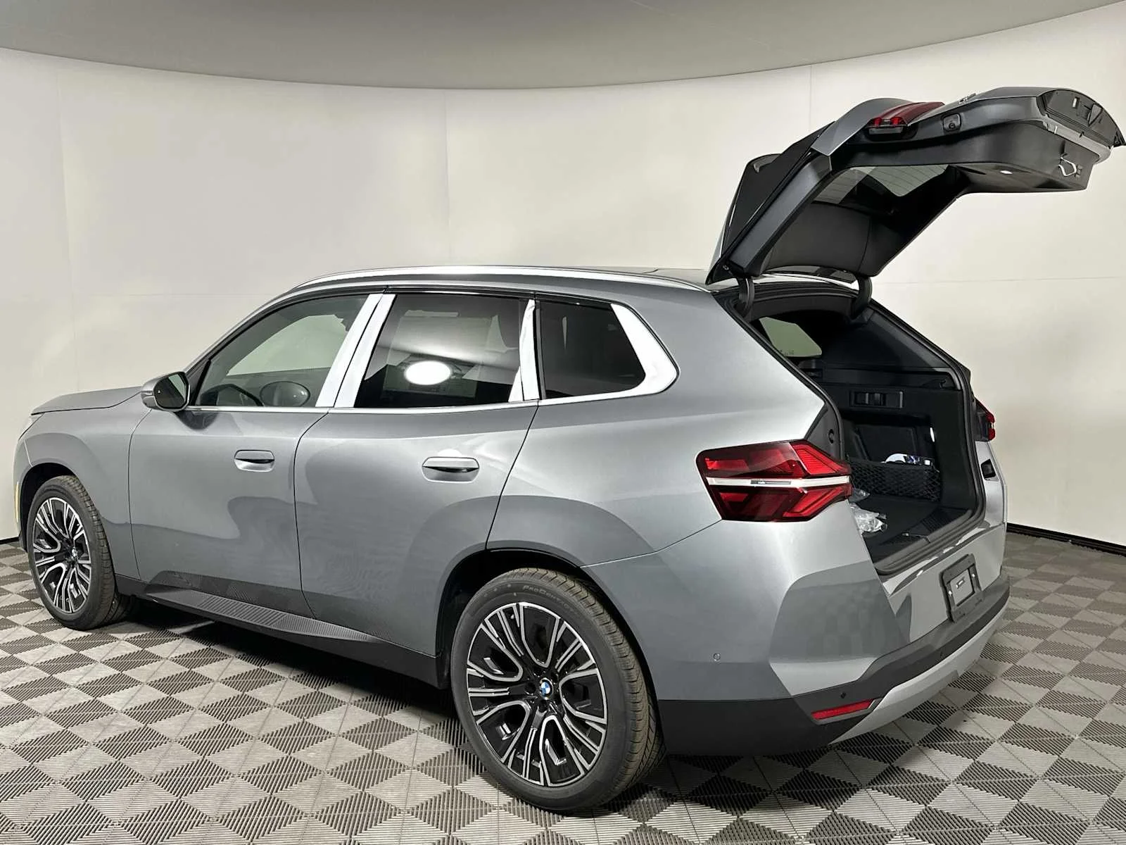 2025 BMW X3 30 - Photo 17