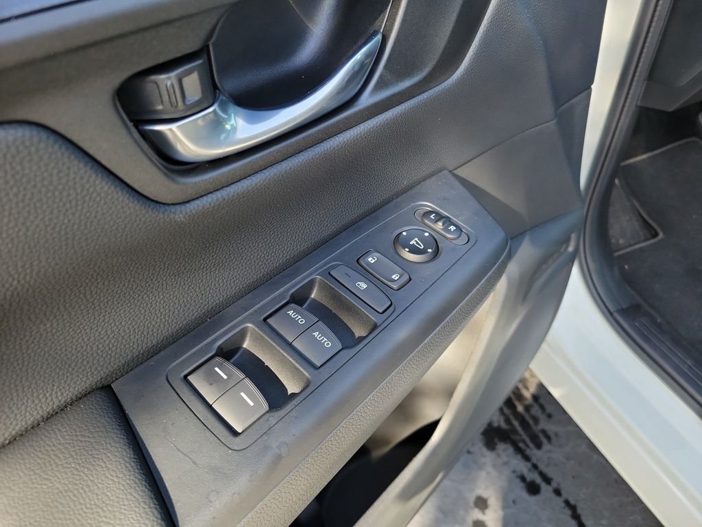 2026 Honda CR-V EX - Photo 21
