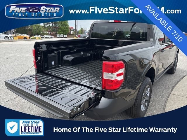 New 2026 Shadow Black Ford XLT image 9