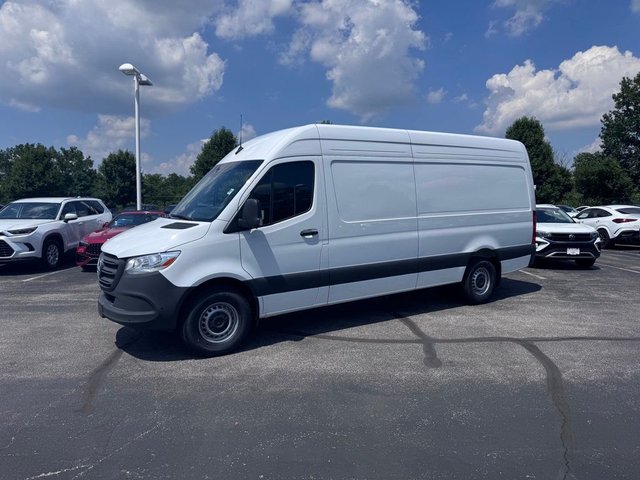 2026 Mercedes-Benz Sprinter Cargo Van Cargo 170 WB