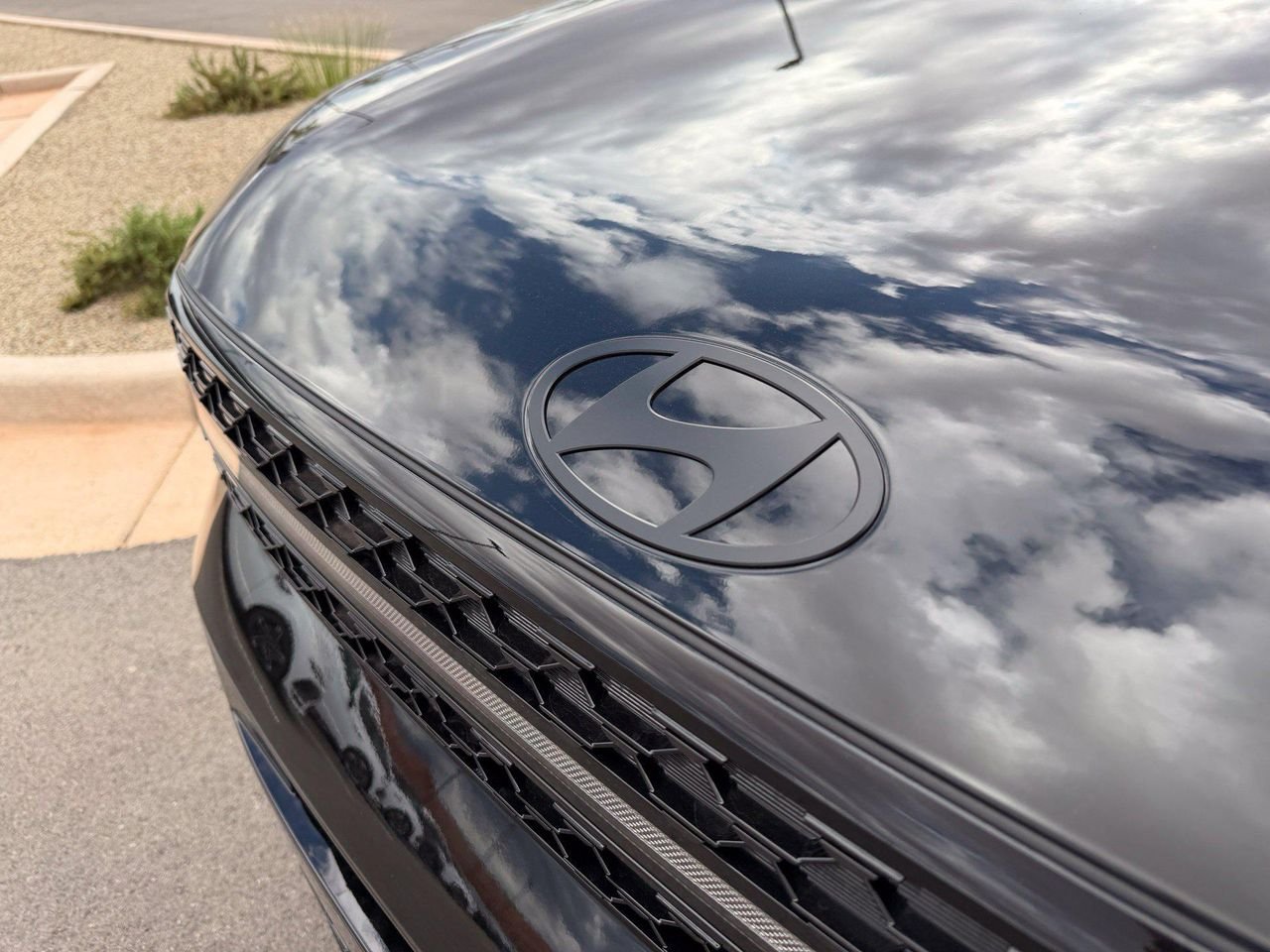 New 2027 Black Hyundai Calligraphy image 14