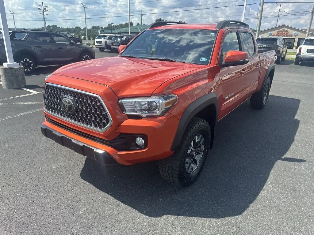 Used 2018 Red Toyota TRD Off-Road image 4