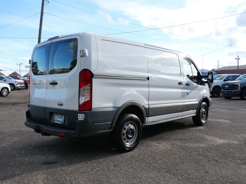 Used 2015 White Ford Base image 6